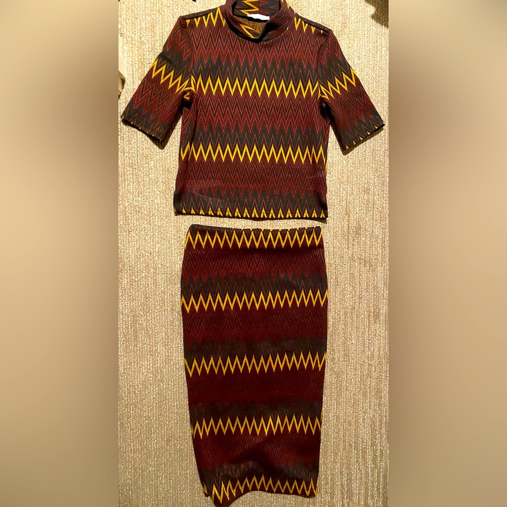 S Zara winter a skirt and top set
